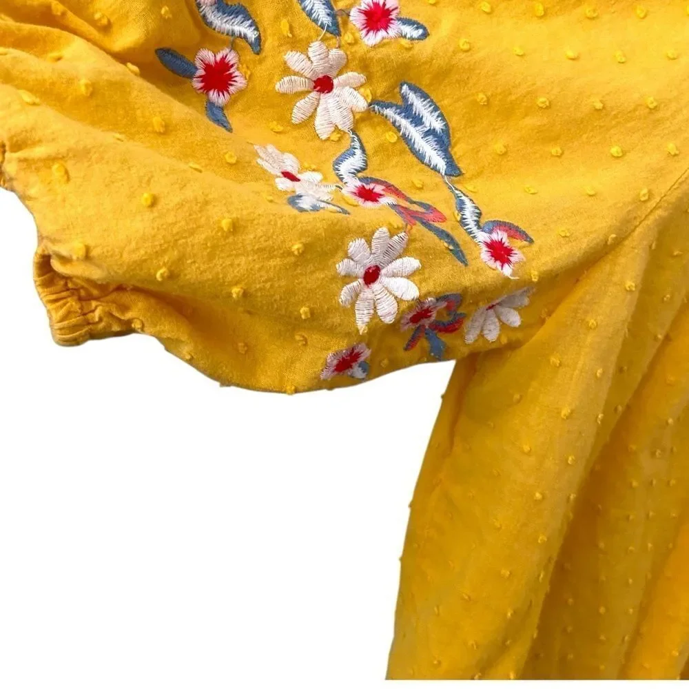 Solitaire Embroidered Mustard Yellow Women's Top in Size Medium - Picture 4 of 7